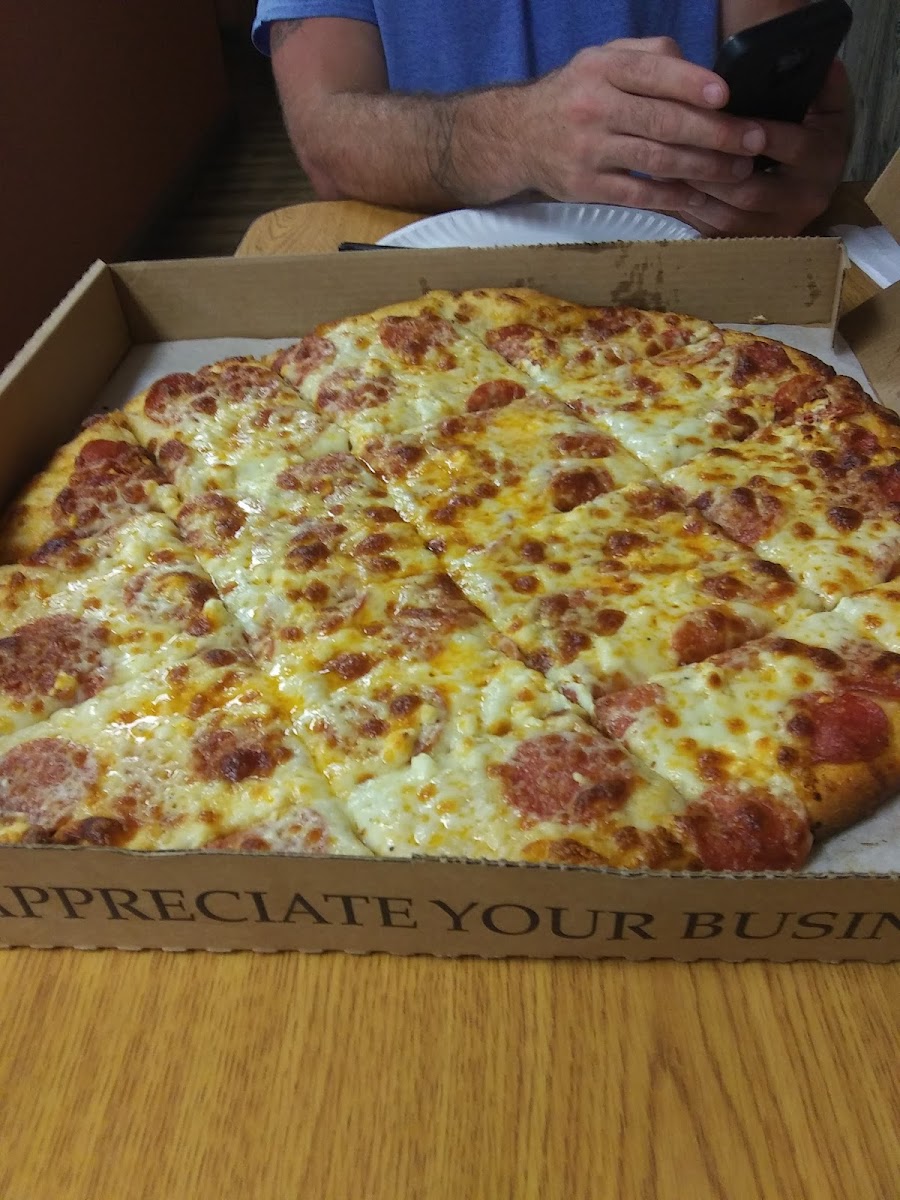 Log Cabin Pizza Photo 2