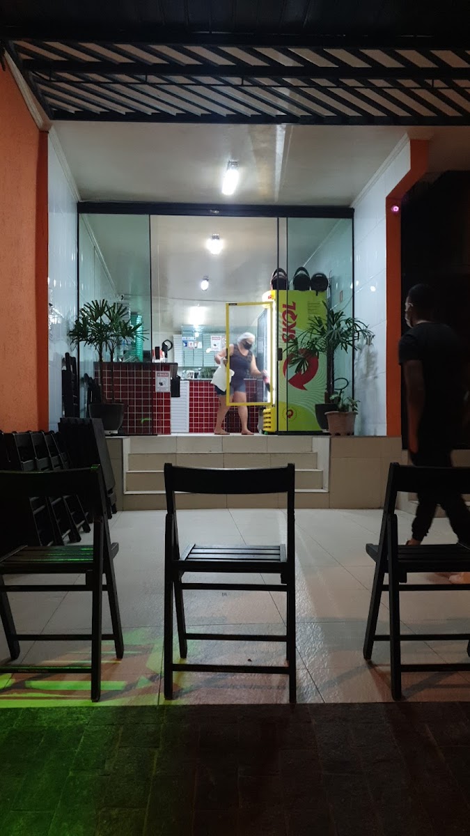 Diniz Pizzaria e Esfiharia Photo 2