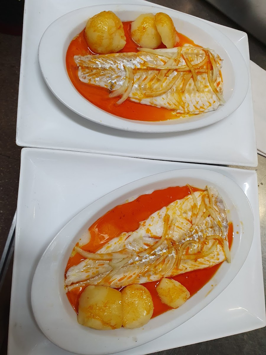 Marisquería Tres Mares Photo 3