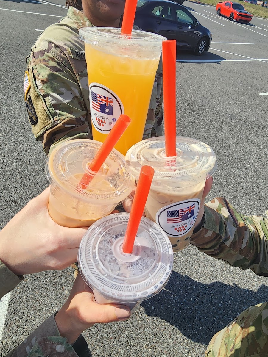 Red, White and Boba Tea Photo 9