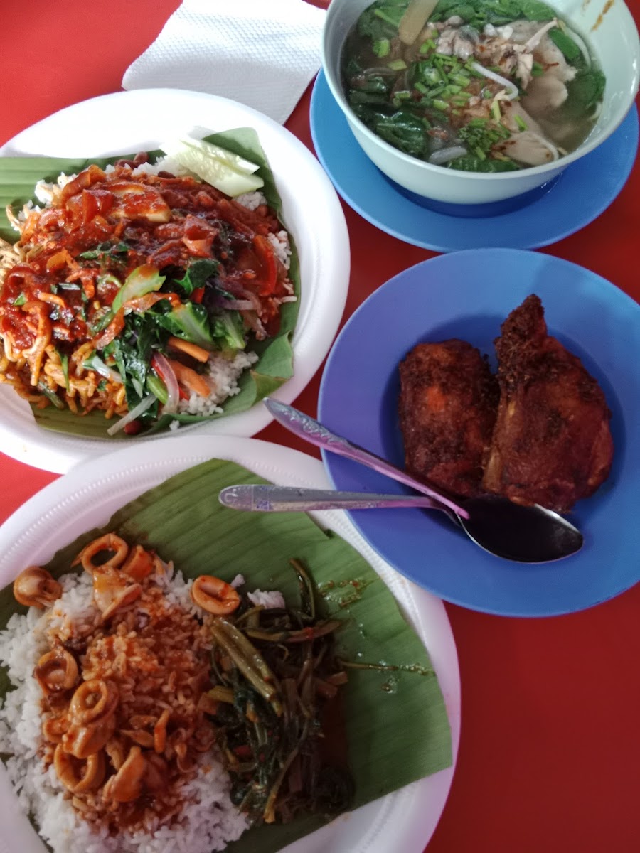 Nasi Lemak Hussain Photo 5