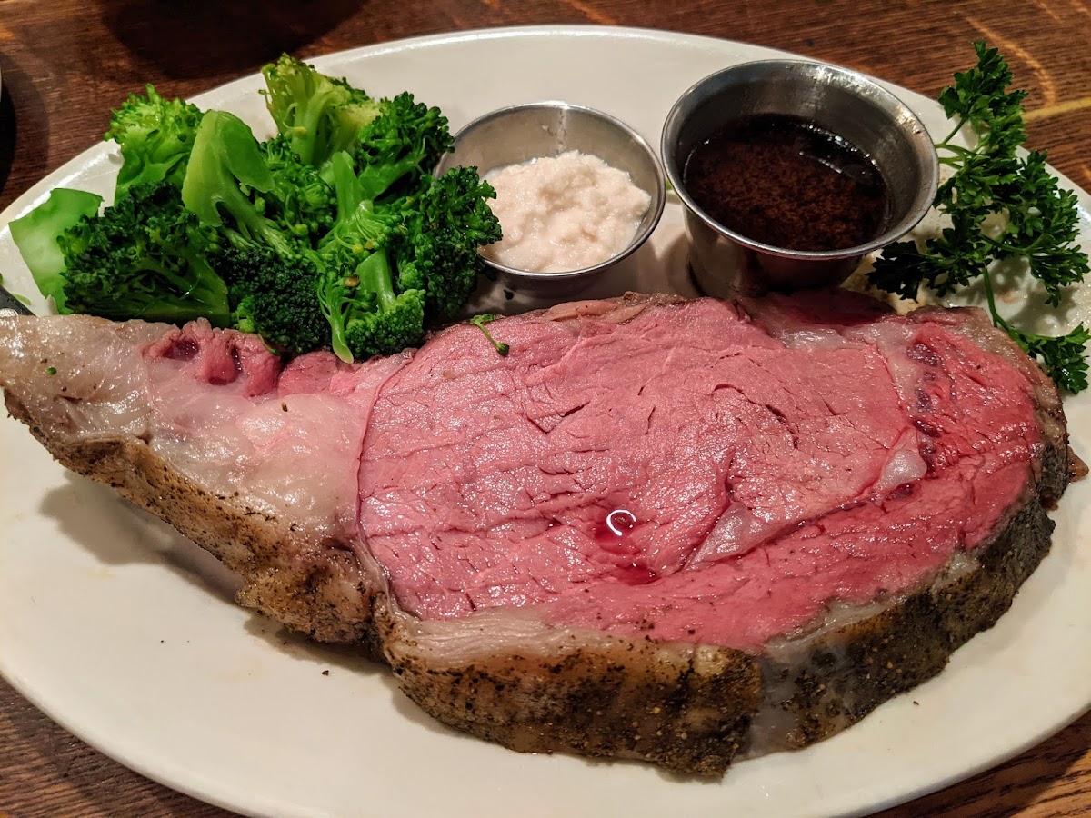 MaMa Vallone's Steak House Photo 3