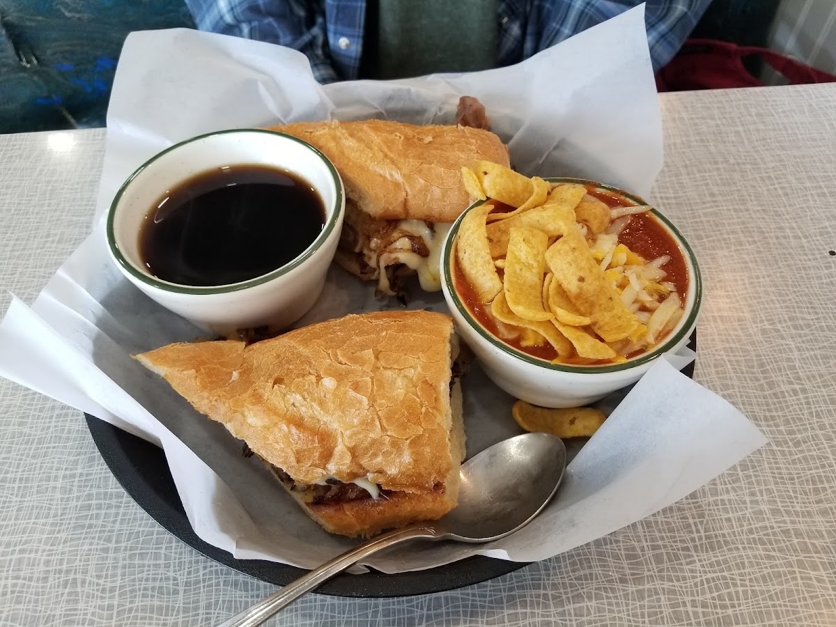 The Lunchbox Diner Photo 7