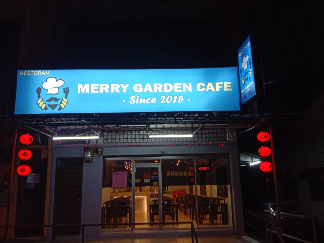 Merry Garden Cafe