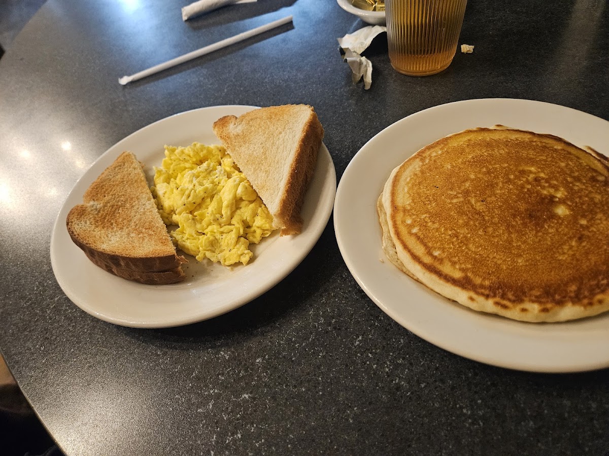 Nulltown Country Kitchen Photo 3