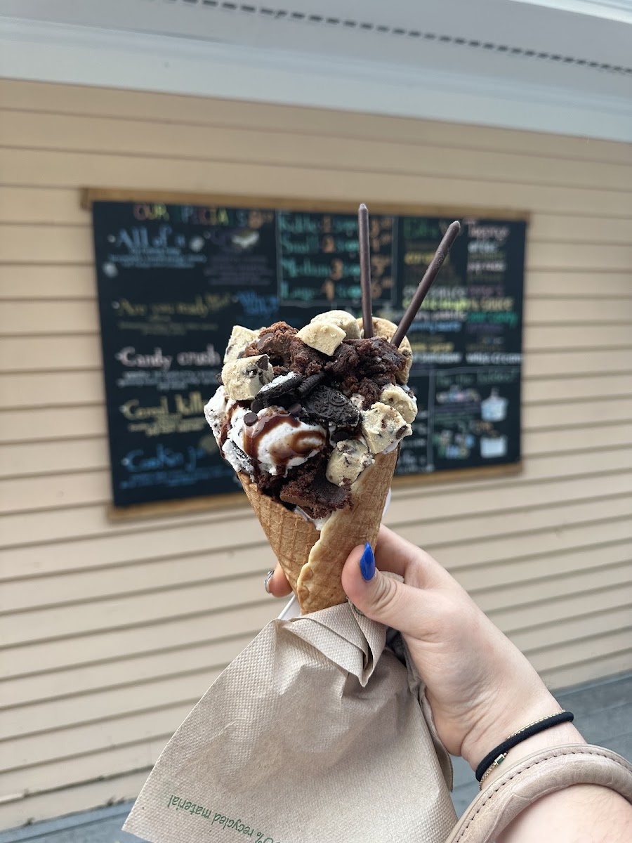 The Local Scoop