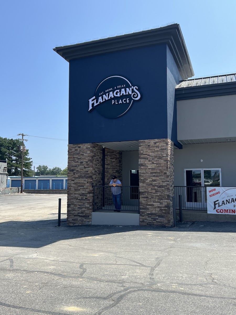 Flanagan’s Place Photo 9