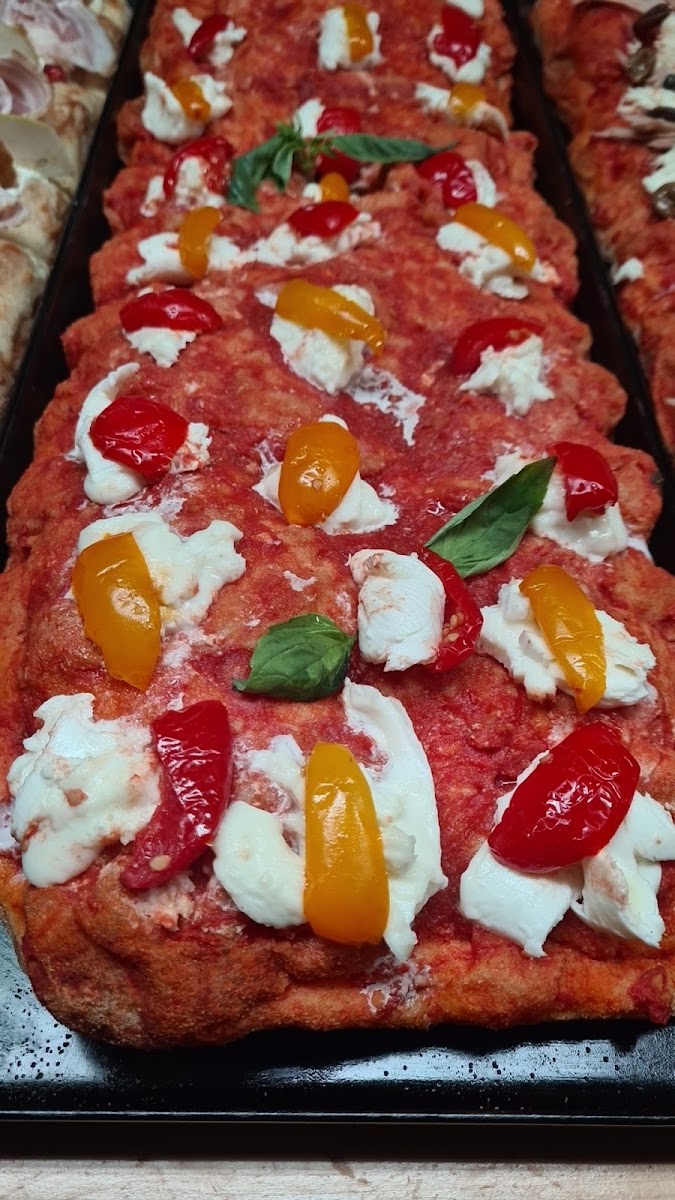 Polvere_bottega_pizza Photo 3