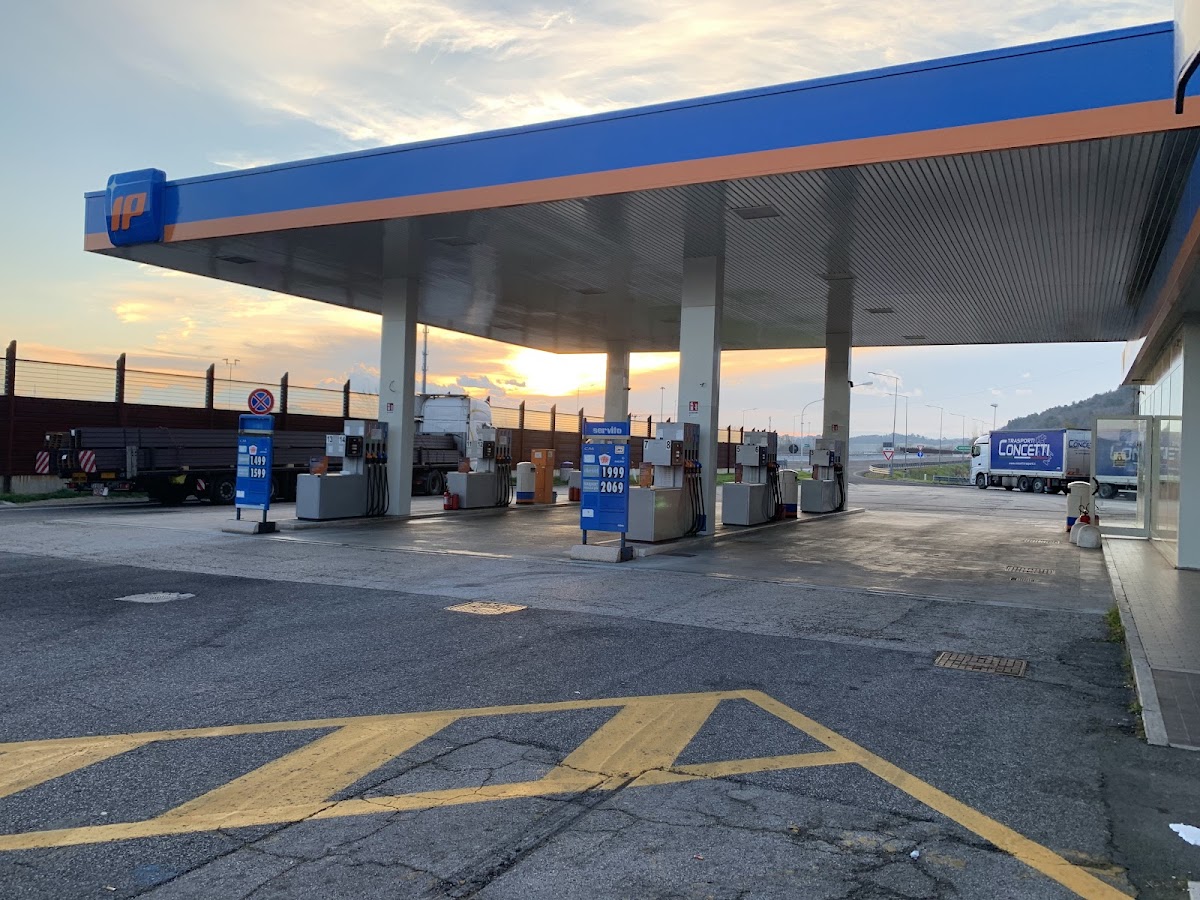 Autogrill Foglia Ovest Photo 4