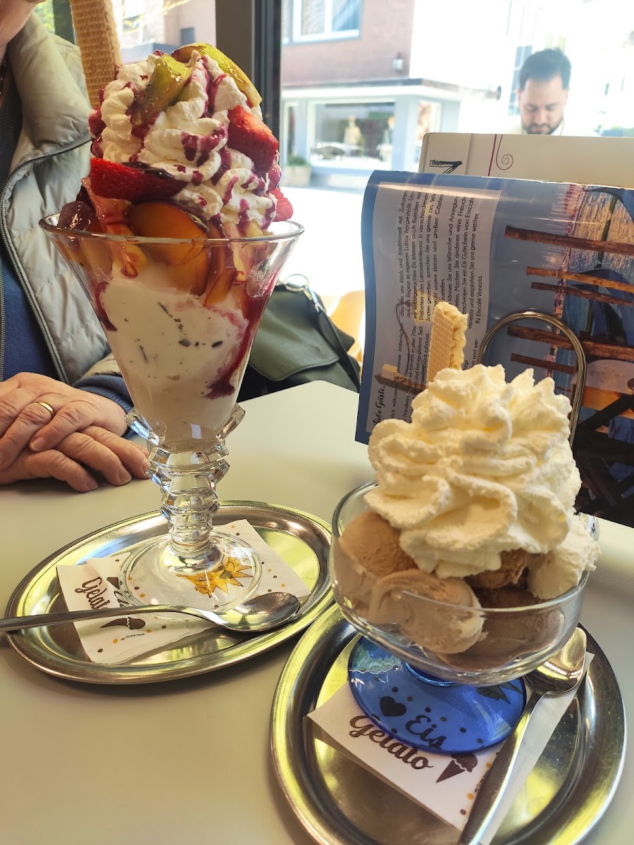 Eiskonditorei Venezia Photo 2