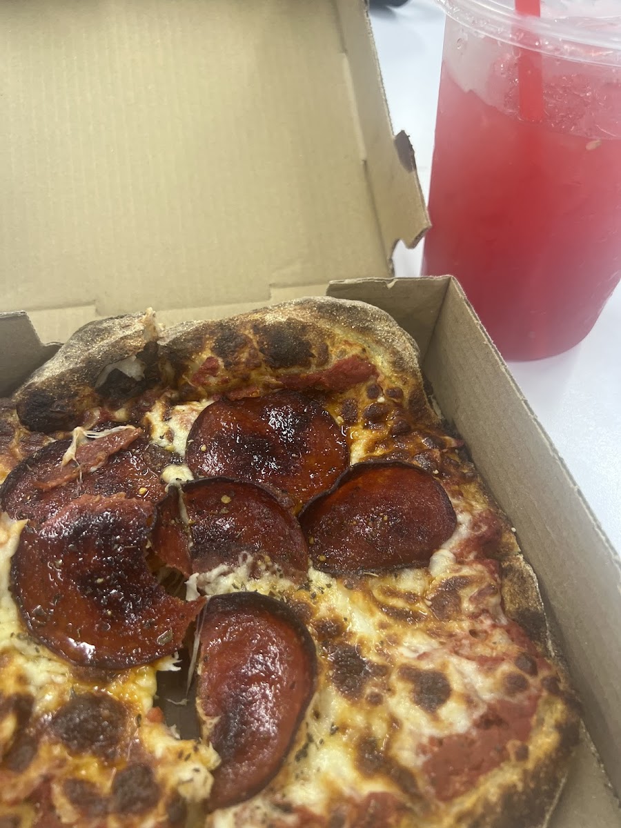 Two 2's Brick Oven Baked Pi House Photo 10