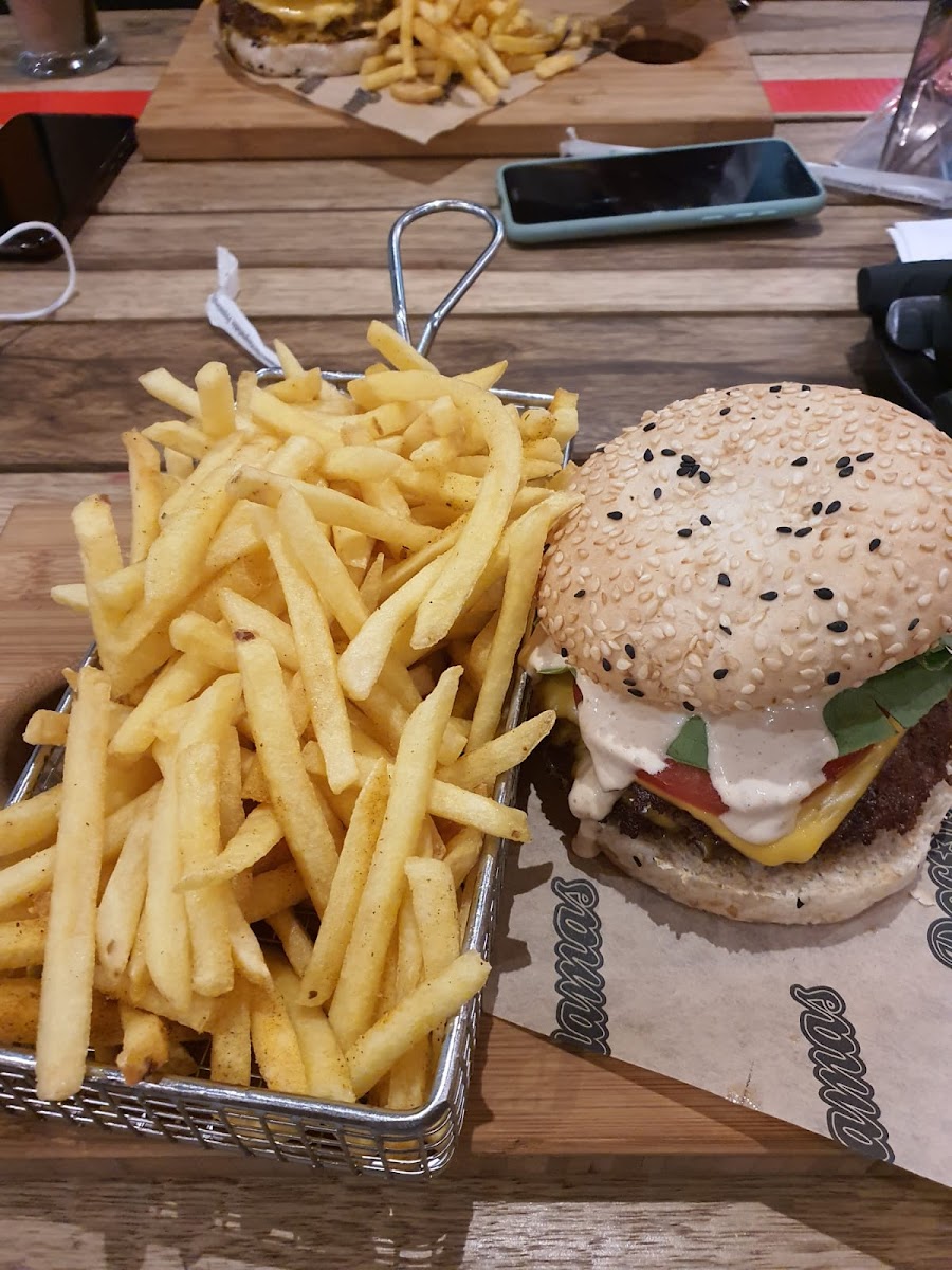 RocoMamas Vangate Mall - Halaal Photo 3