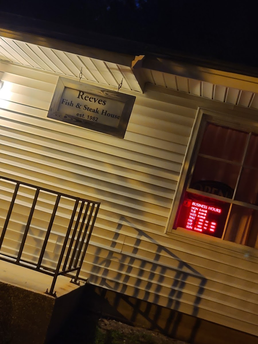 Reeves Fish & Steak House