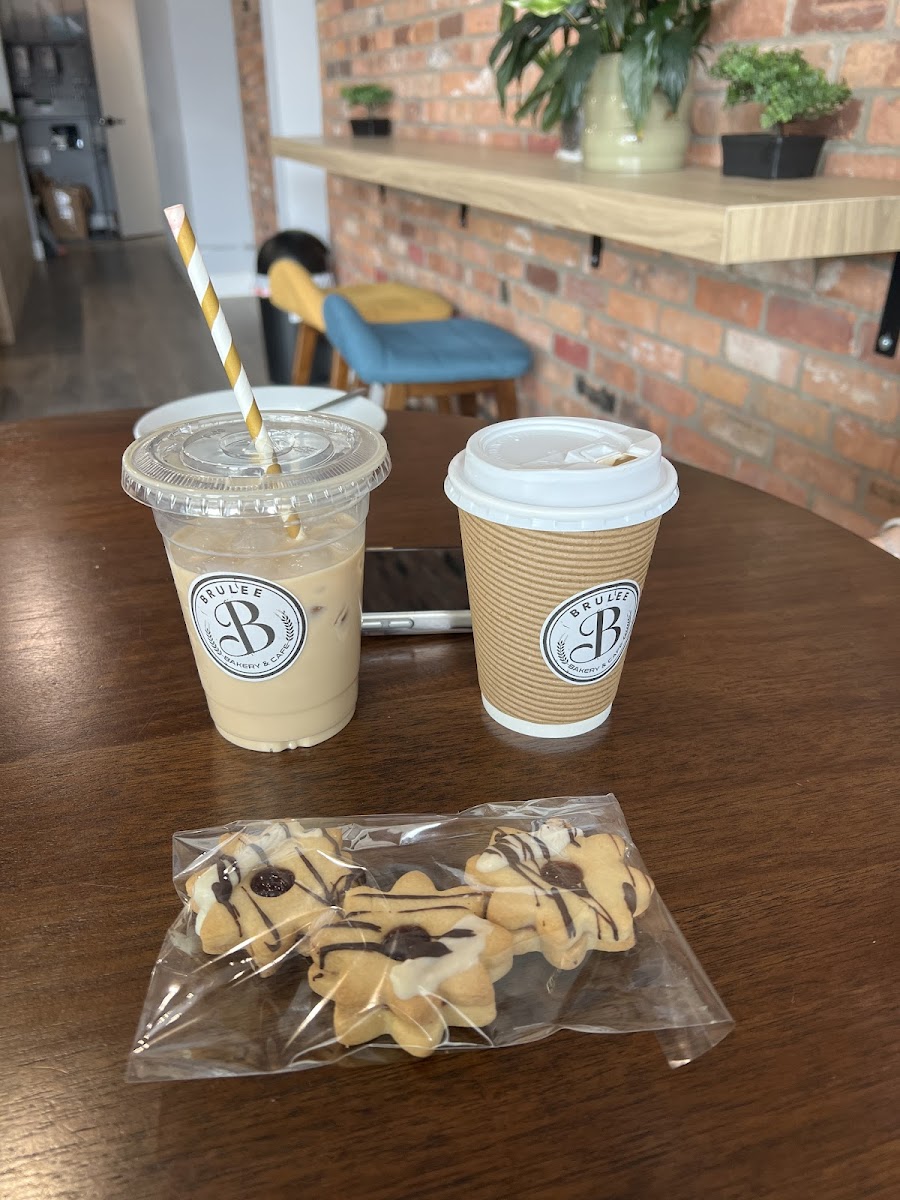 Cafe Brulee Photo 3