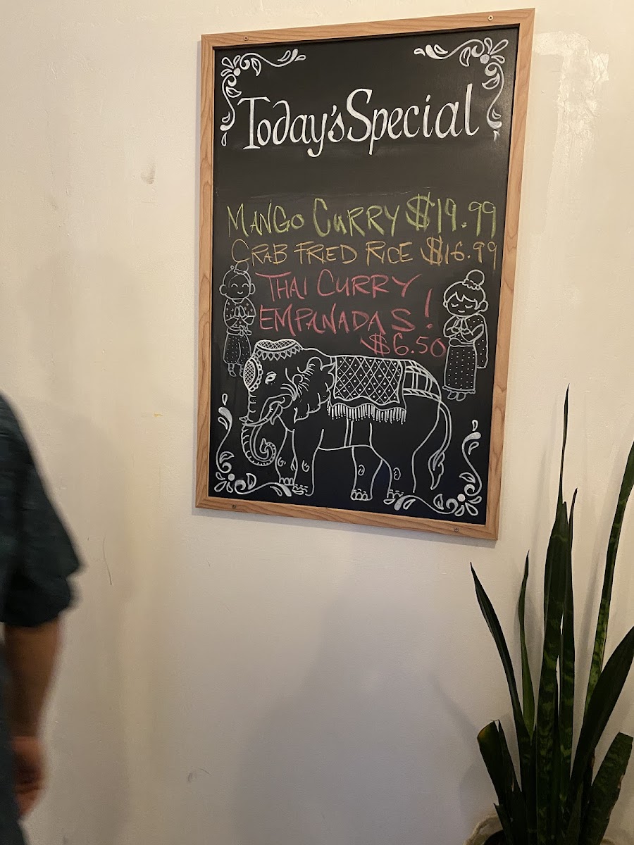 LITTLE THAI KITCHEN Photo Menu 7