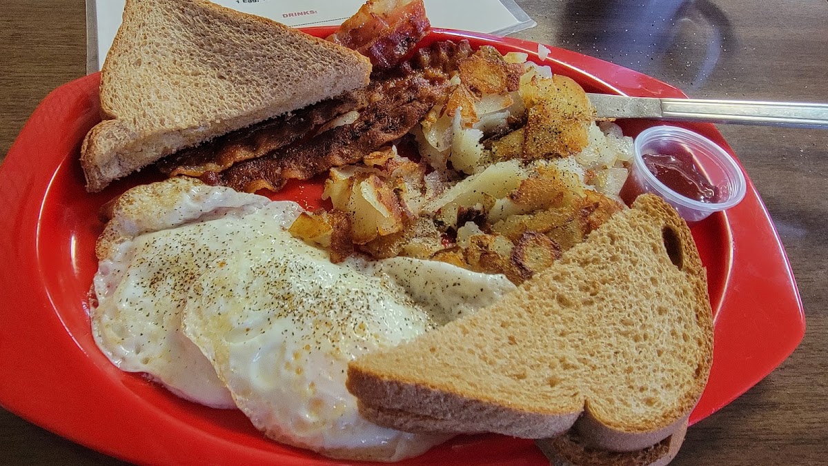 Dot’s Village Cafe Photo 6