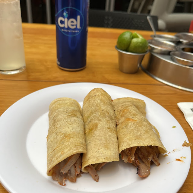 Taquitos de Pastor