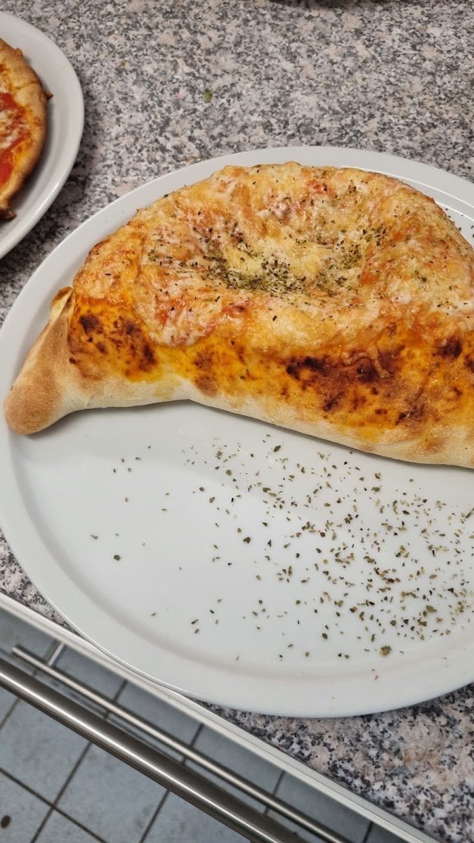 Eispavillon und Pizzapavillon am Kurpark Photo 10