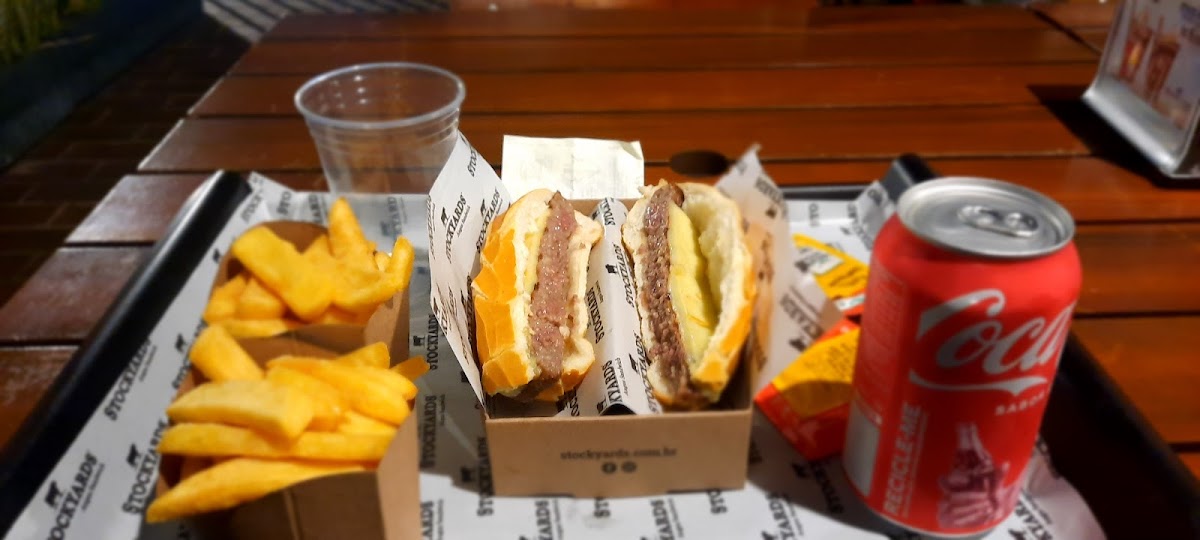 Steak Store - Americana Photo 6
