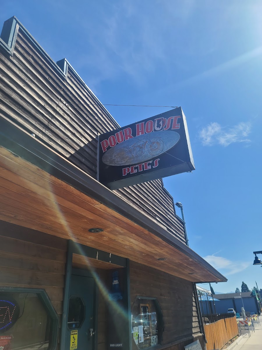 Pour House Pete's Photo 3