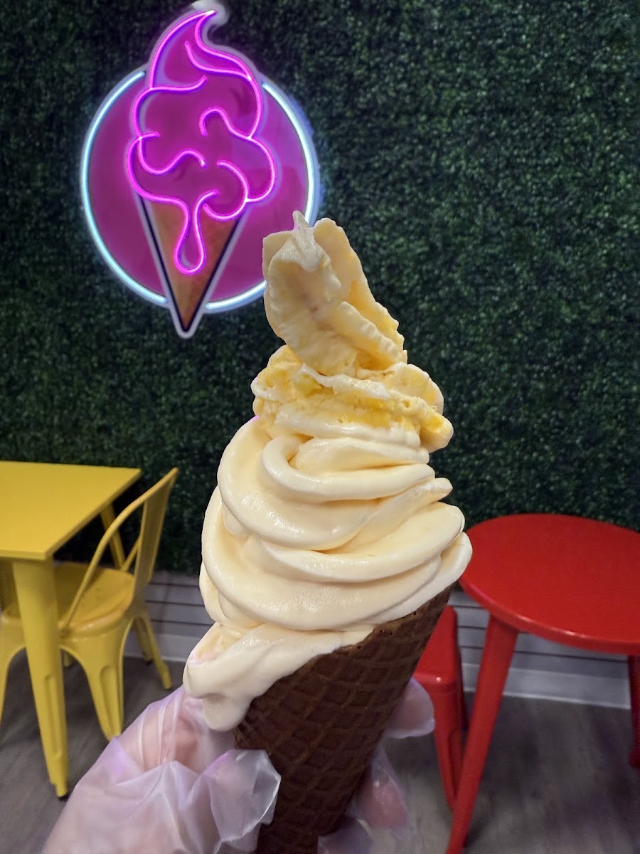 Klee's Ice Cream & Dessert Photo 9