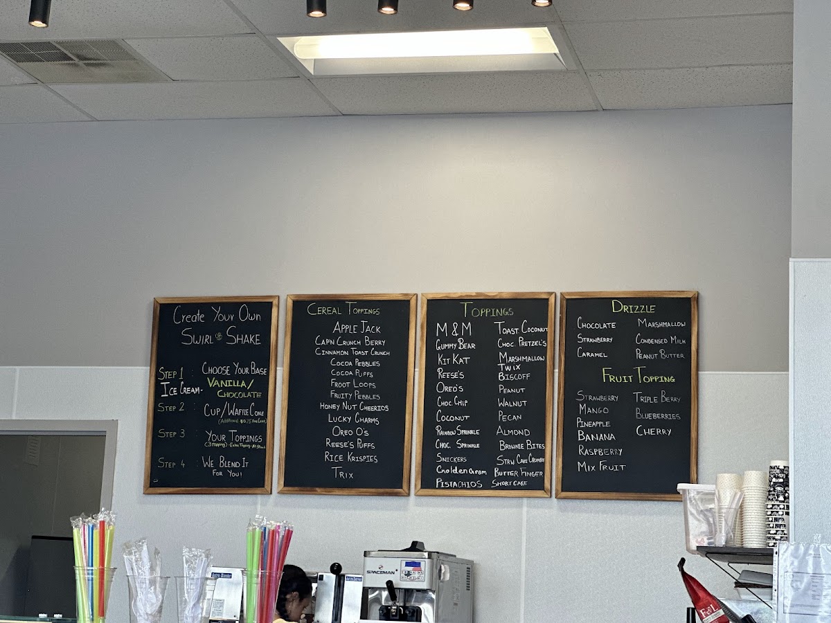 Klee's Ice Cream & Dessert Photo Menu 8