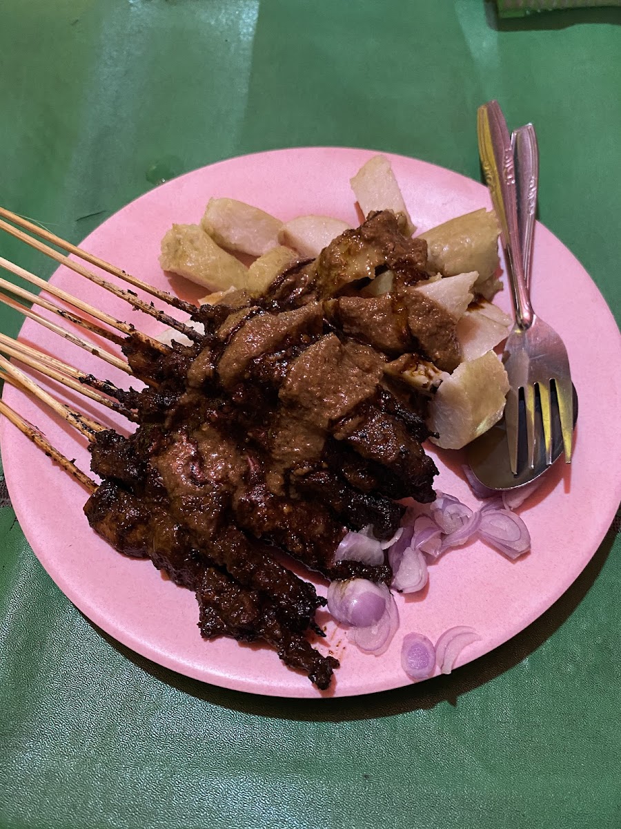 Sate Ayam dan Sate Kambing Cak Lades Gedongkuning Photo 3