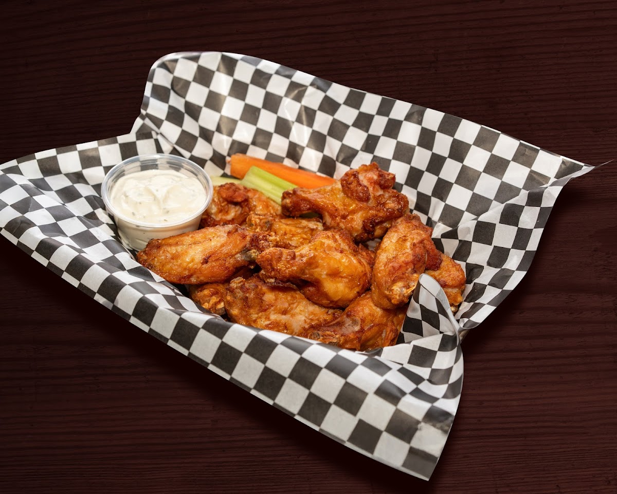 Friendly Fork Bar & Grill Photo 2