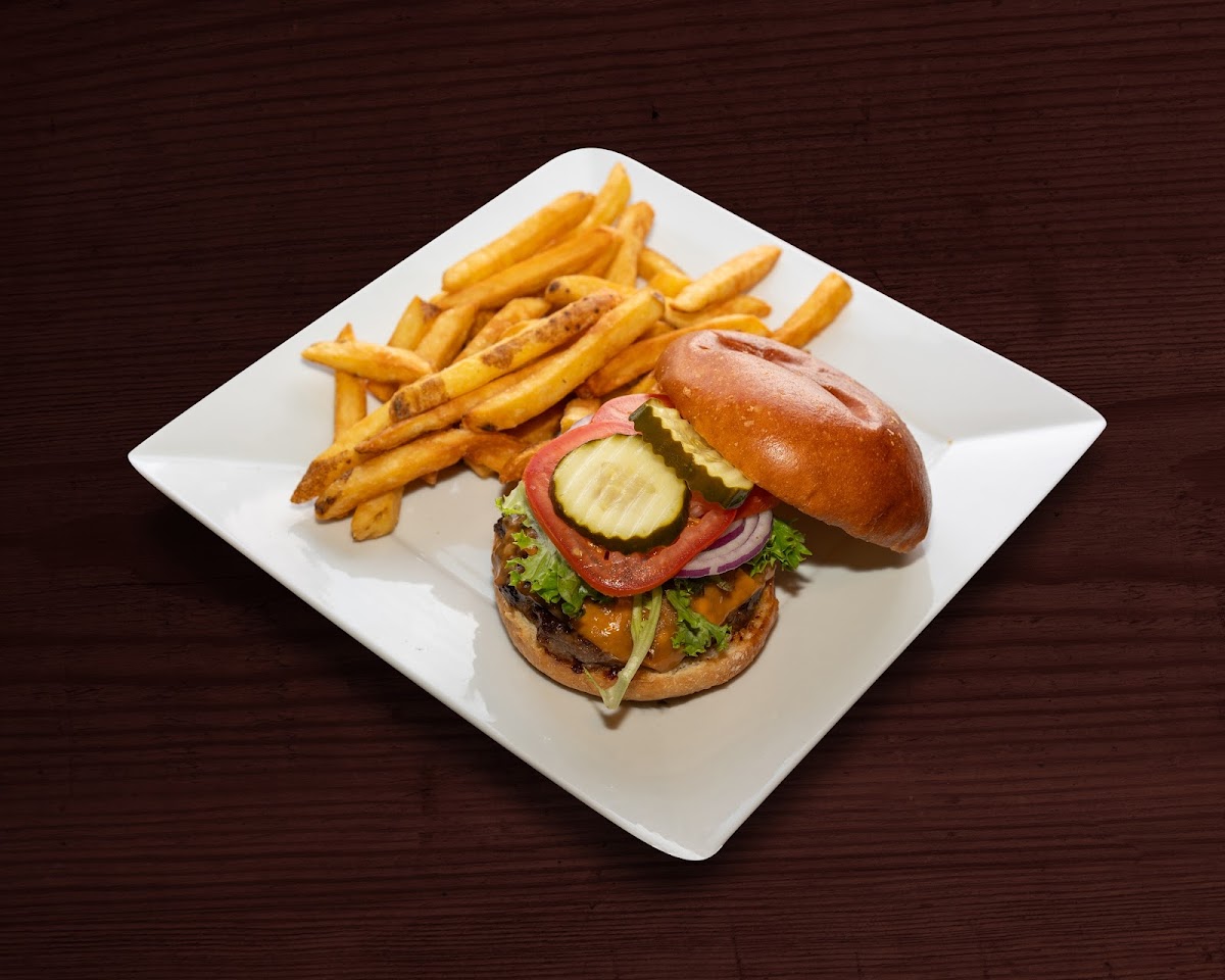 Friendly Fork Bar & Grill Photo 3