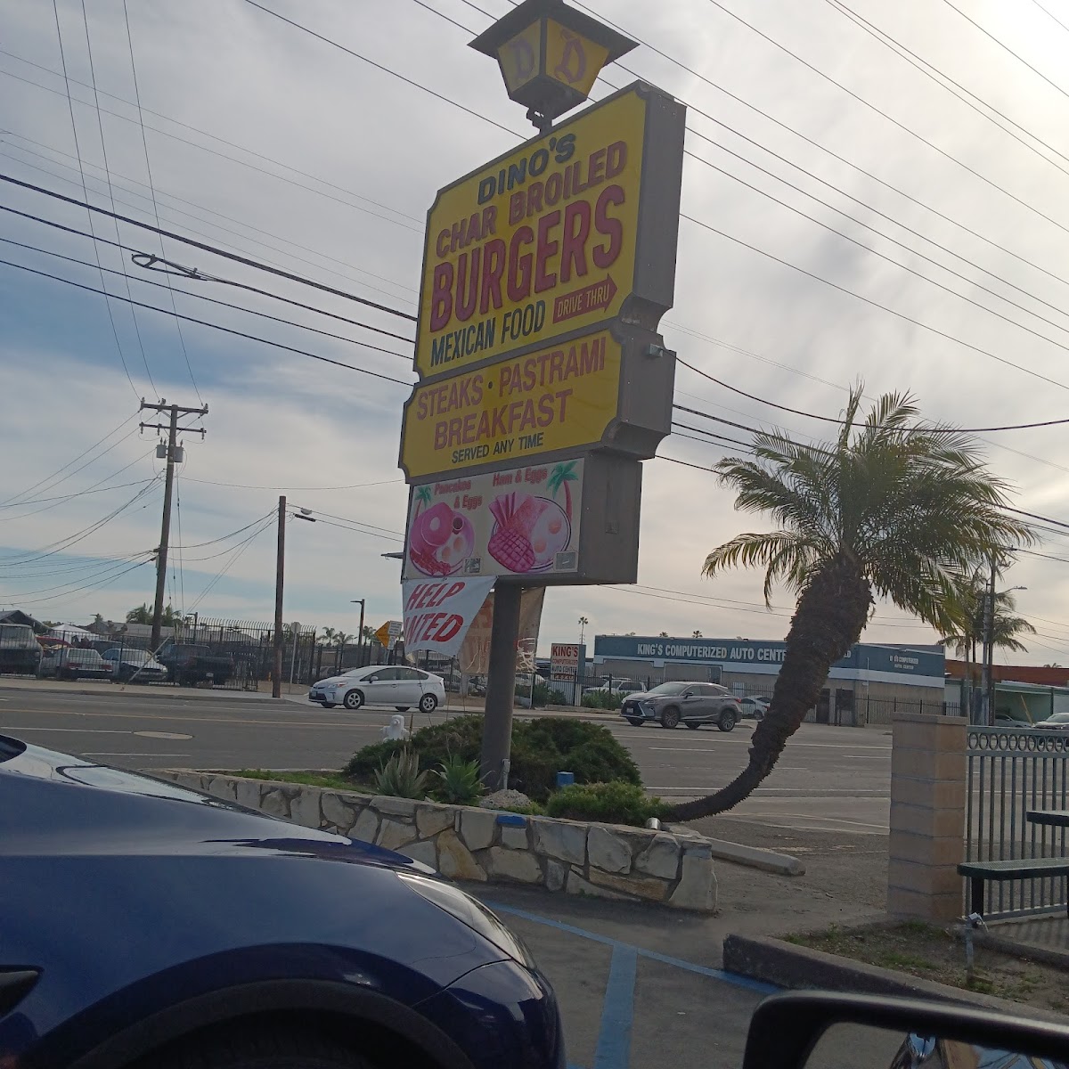 Dino's Burgers Photo 4