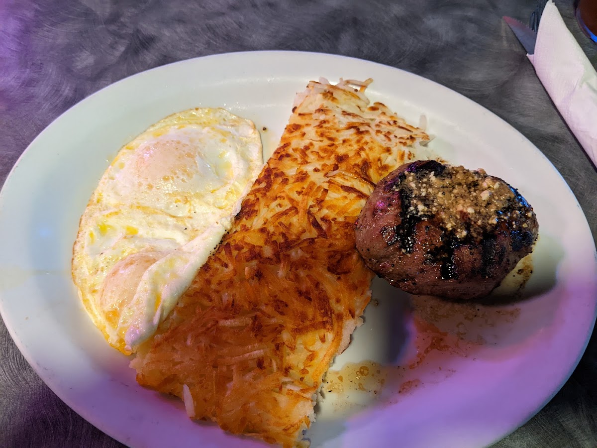 The Garage | Bar & Grill Photo 9