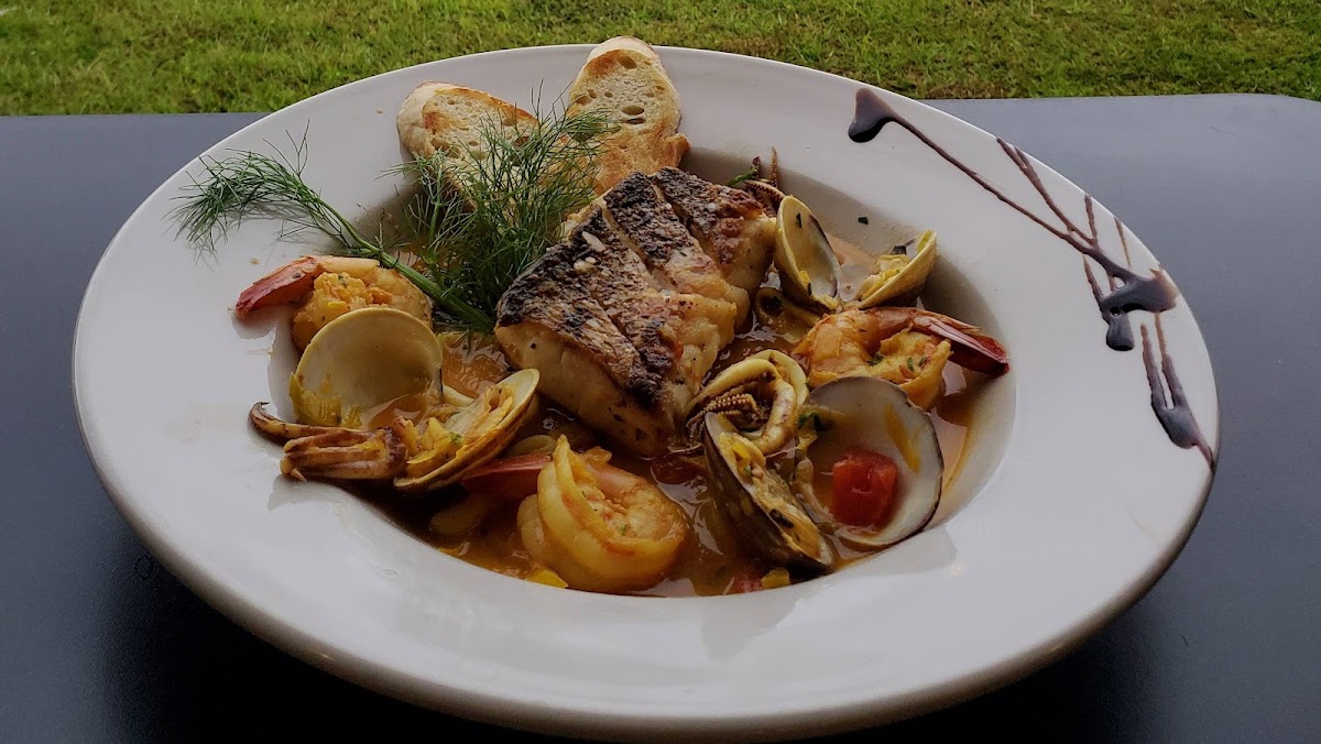 Edenton Bay Oyster Bar Photo 3