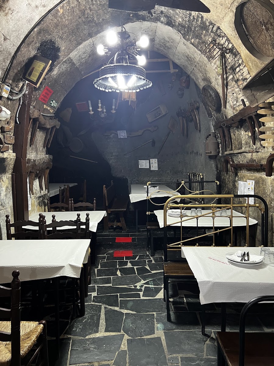 Bodega Los Yugos Photo 2