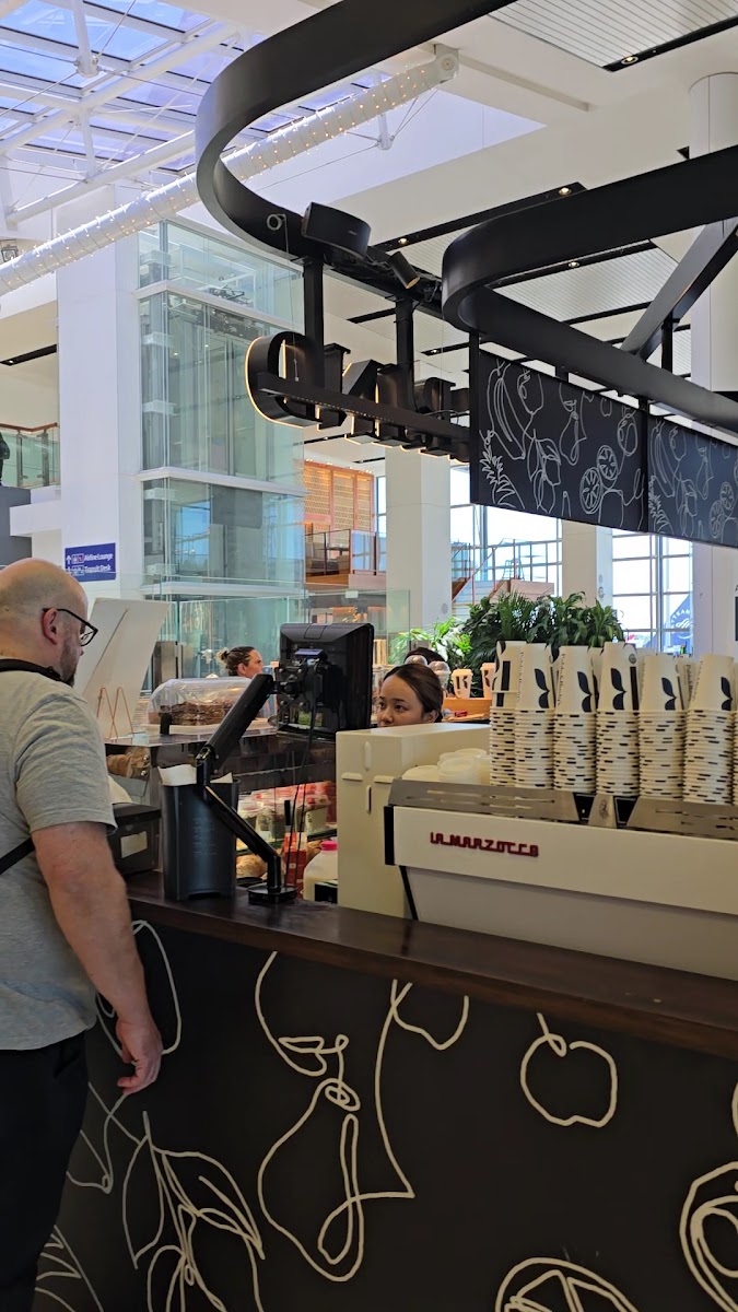 Pulp & Grind Sydney International Airport Photo Menu 4