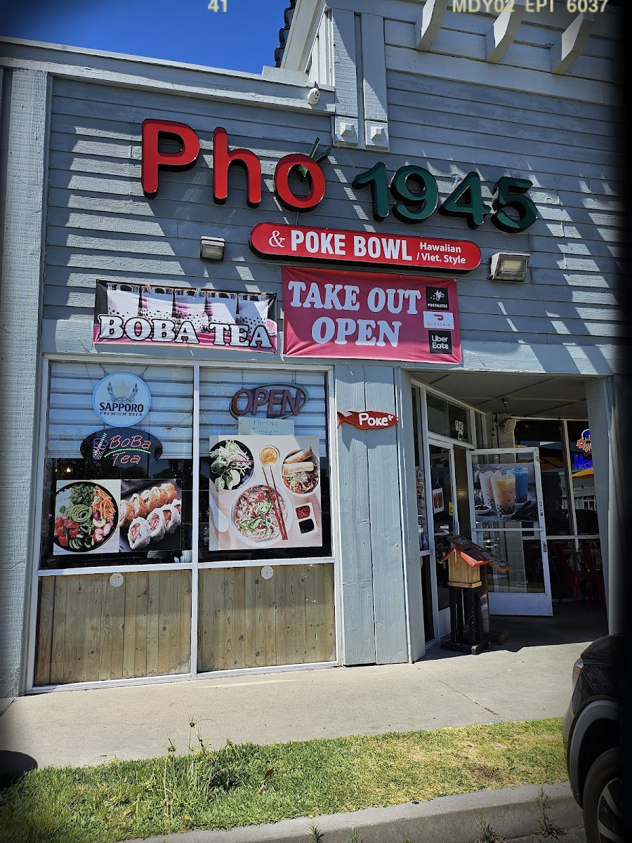 Pho 1945 & Poke Bowl