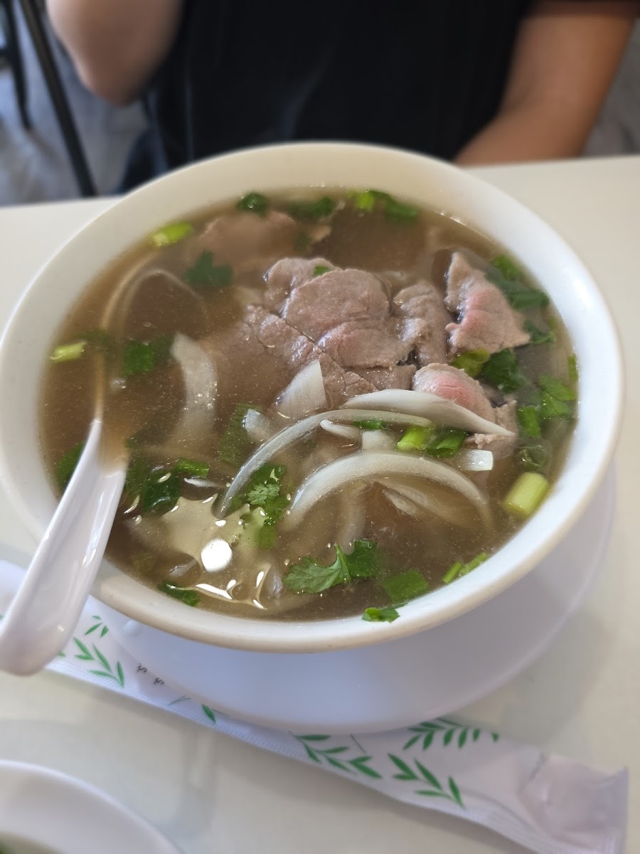 Pho 1945 & Poke Bowl Photo 3