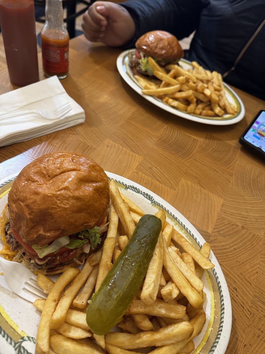 Country House Diner Photo 4