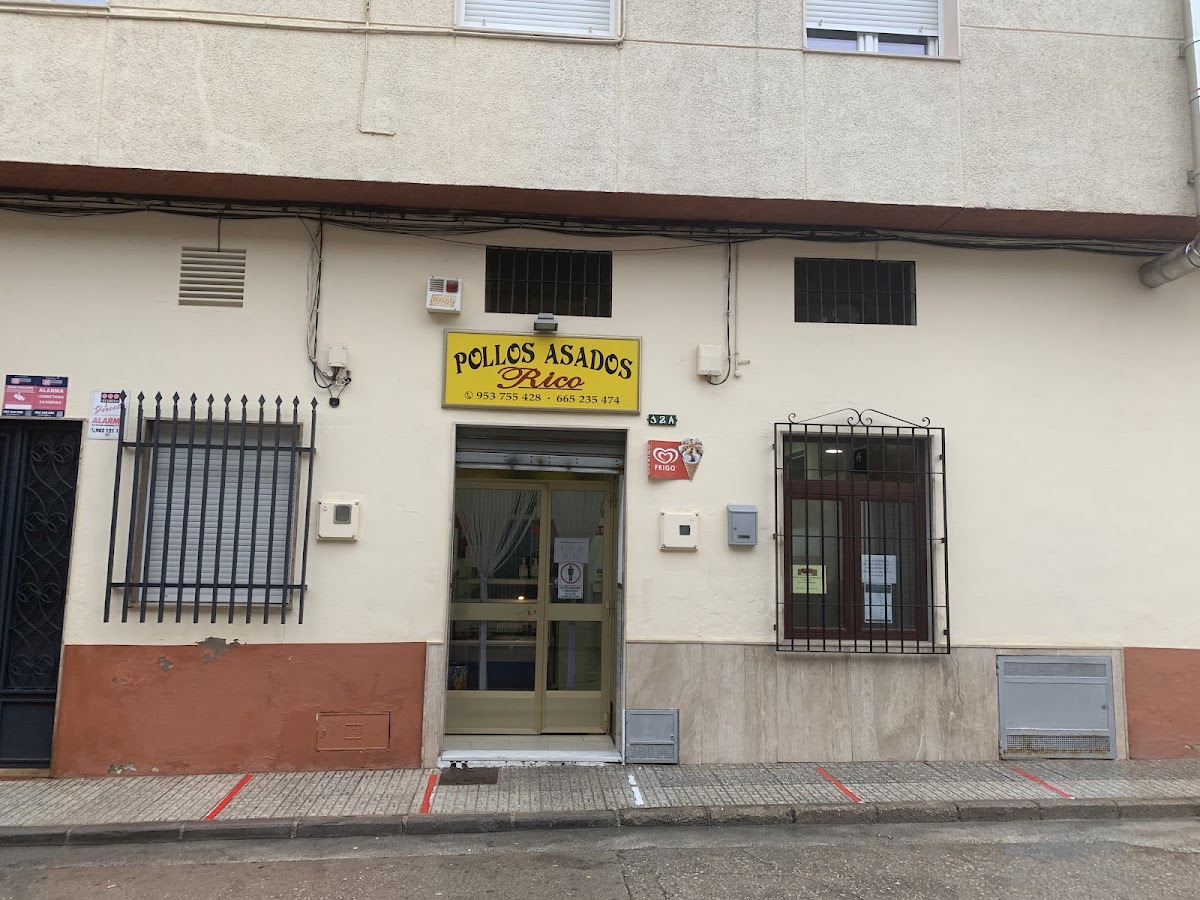 Asador de pollos Rico 'Las Canteras'