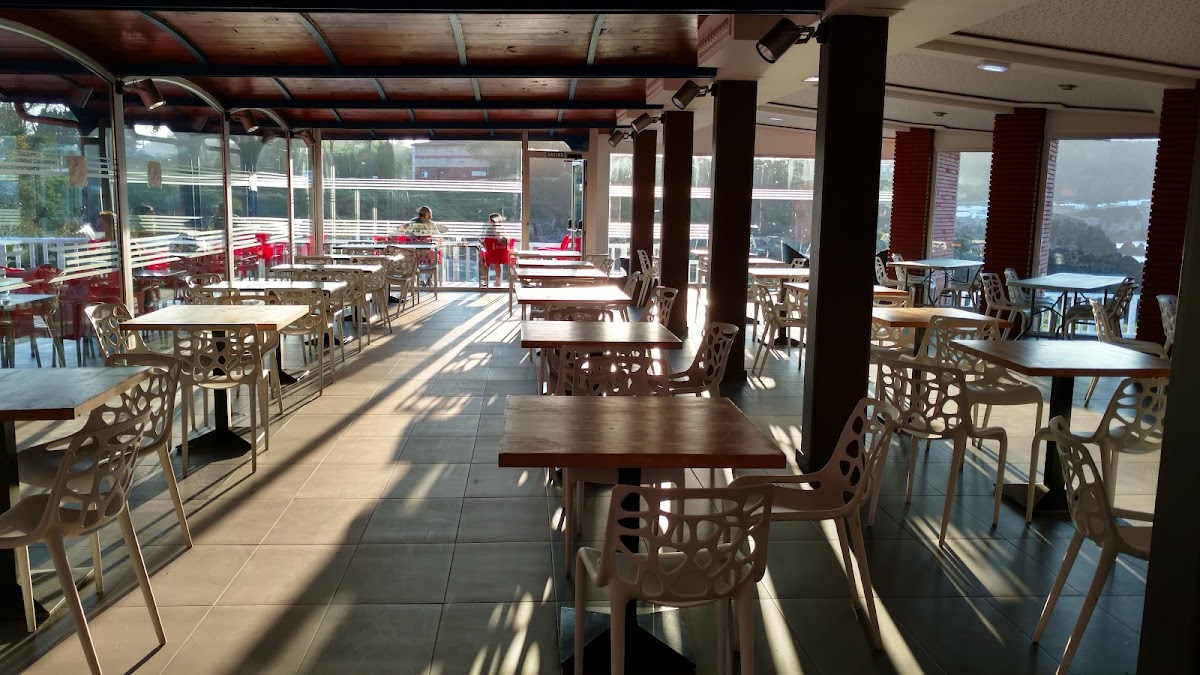 Cafetería La Cabaña
