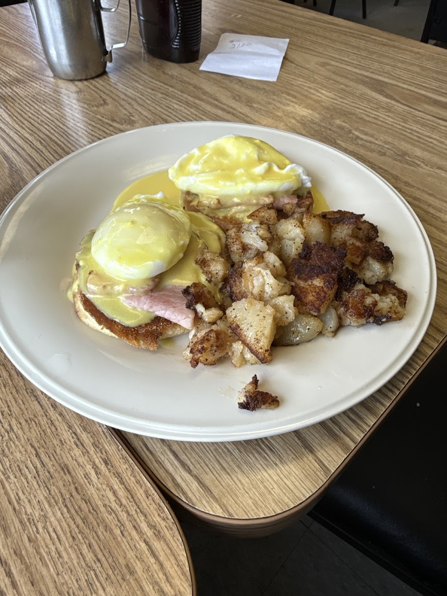 Hope Diner Photo 2