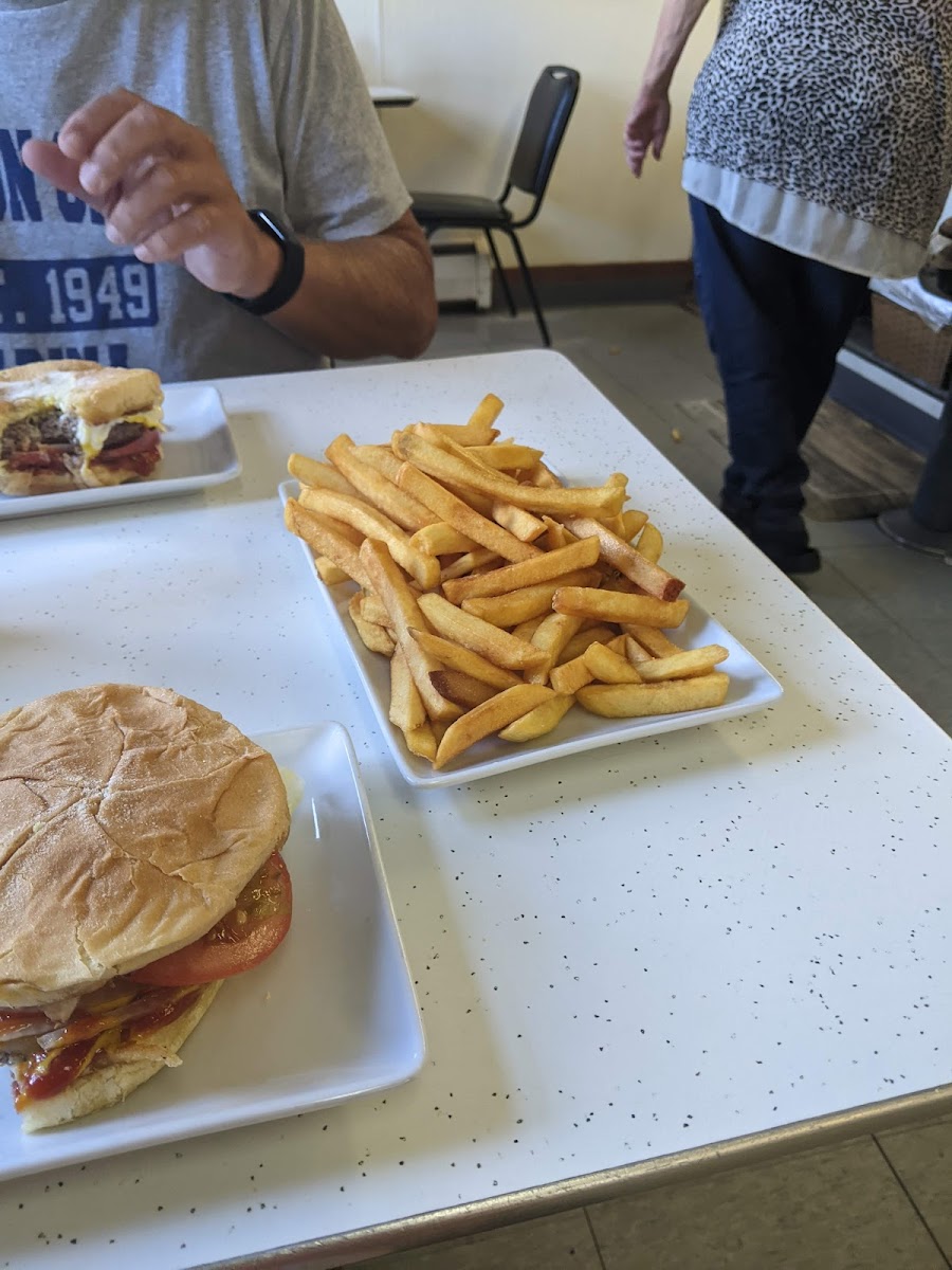 Hope Diner Photo 8