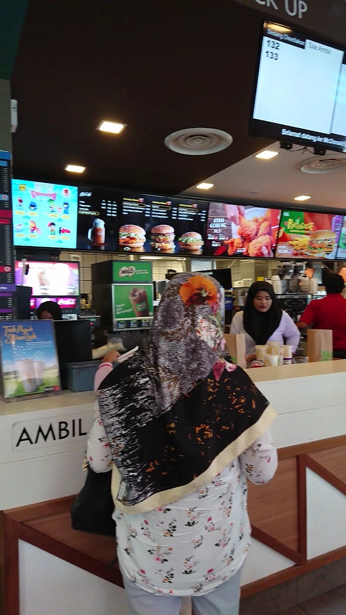 McDonald's Shell Karak DT Photo 2
