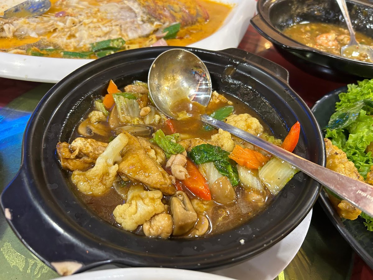 Restoran Public Photo 4