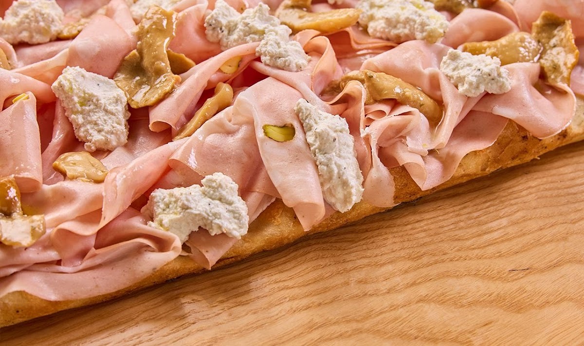 Alice Pizza Photo 3