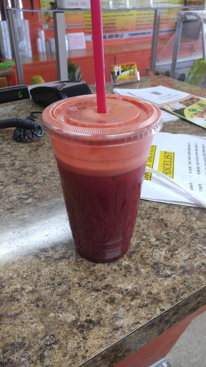 P 1 Juice Bar Photo 9