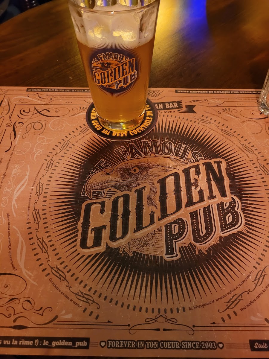 Le Golden Pub Photo 5