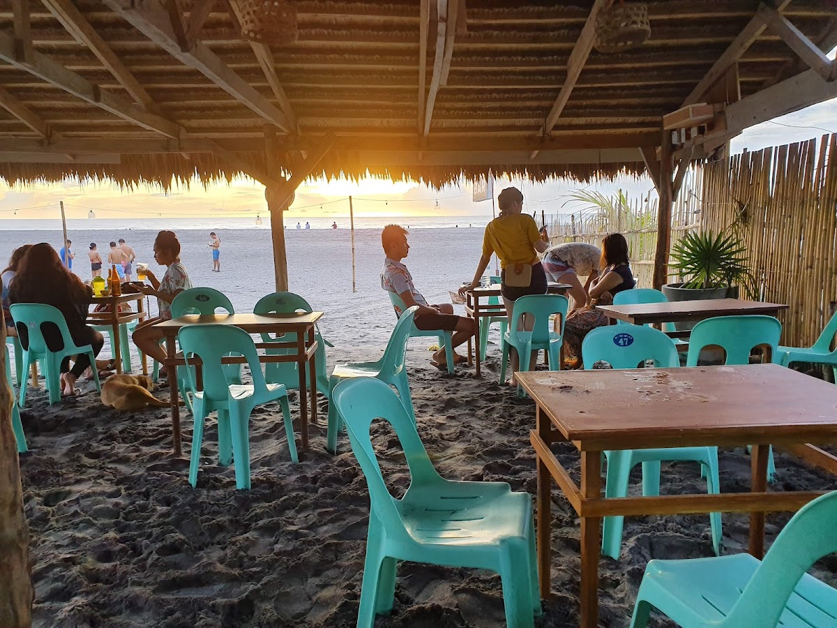 Beer And Waves Bar And Resto Photo 1