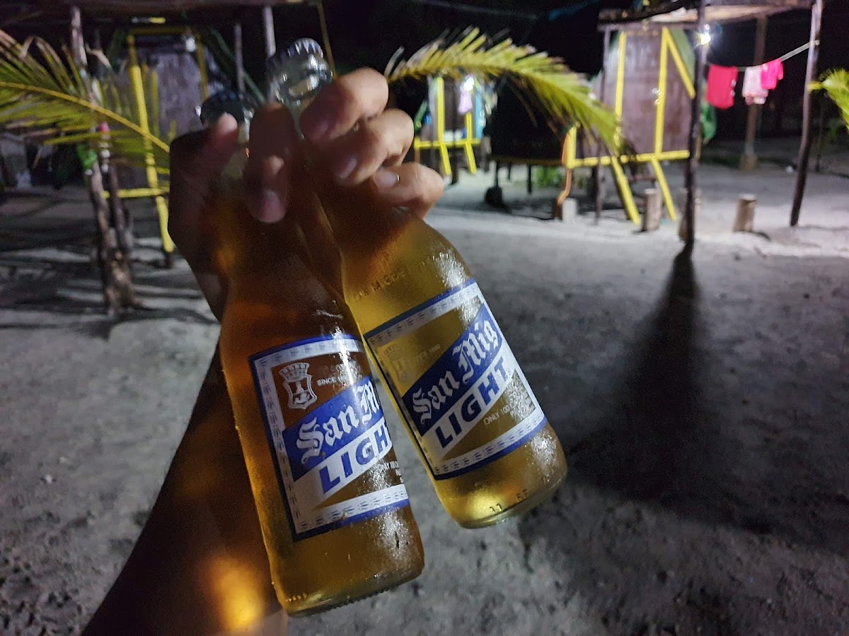 Beer And Waves Bar And Resto Photo 8