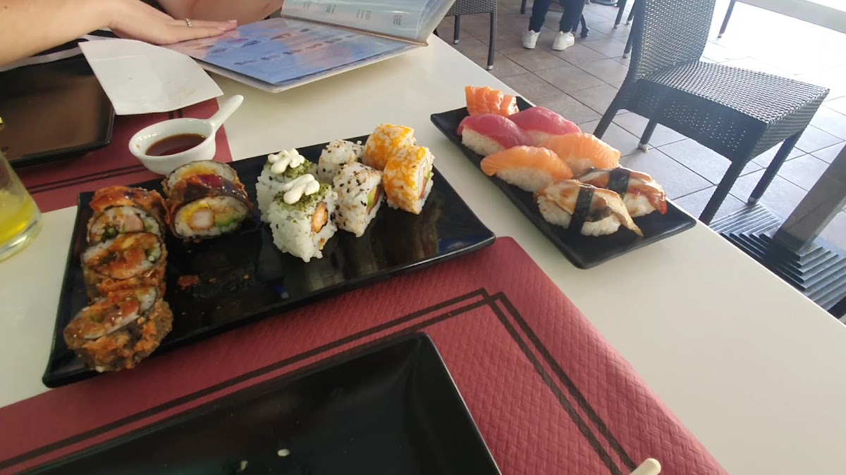 Restaurante Sushi Oishii Photo 2
