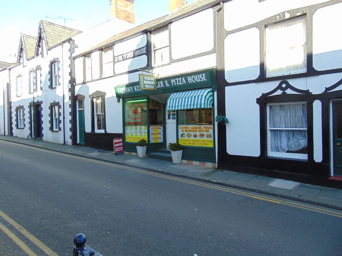 Conwy Kebab, Burger & Pizza House Photo 3